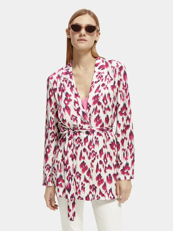 Body Design Lightweight printed belted blazer