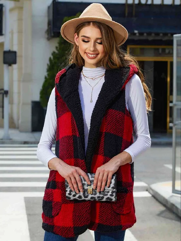 Relaxed Wear Women's Plaid Hooded Vest