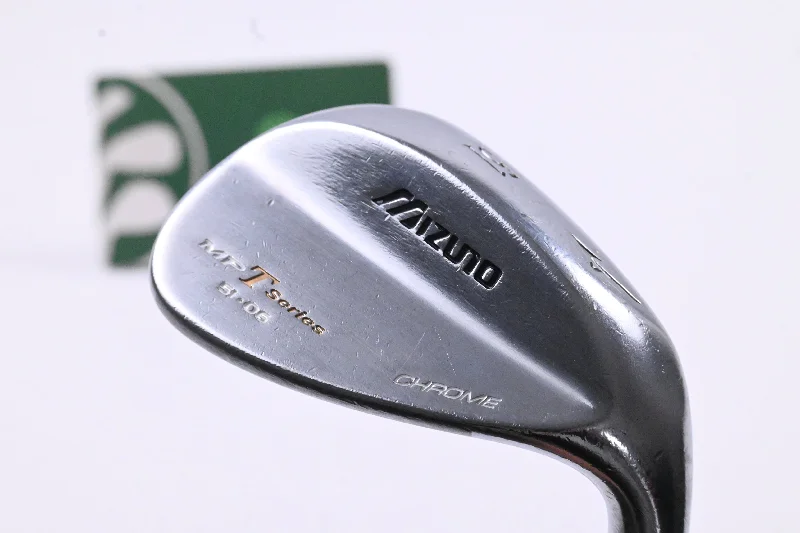 Round neck design Mizuno MP T Series Gap Wedge / 51 Degree / Stiff Flex Dynamic Gold S300 Shaft