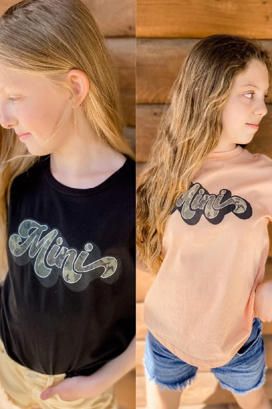 Fashionable sports Mini- KIDS Groovy Camo {Black & Peach} Graphic Tee