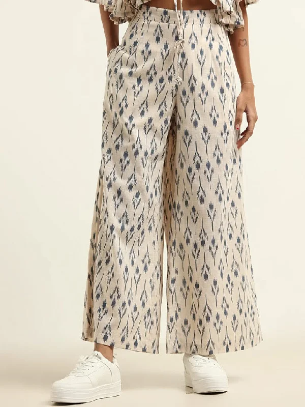 Breezy Style Bombay Paisley Off White Printed Palazzos