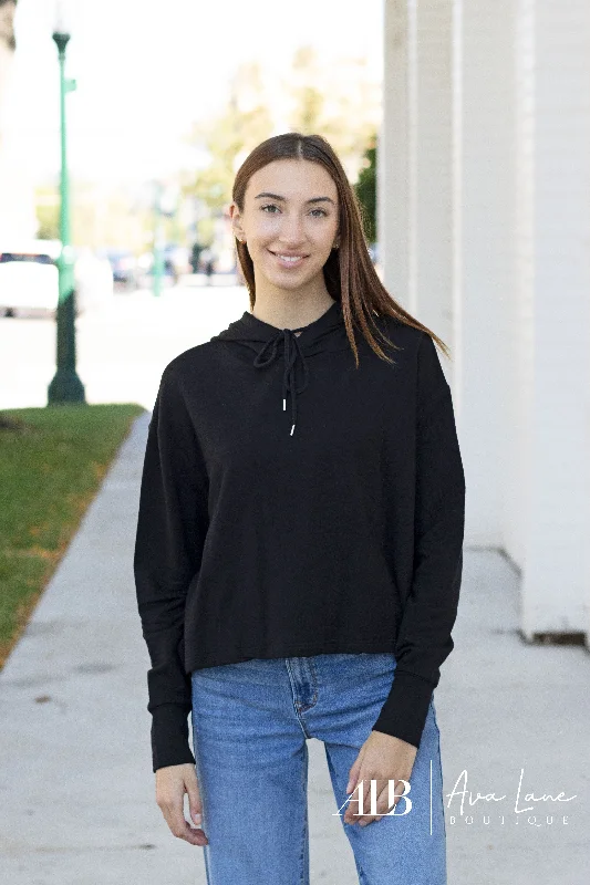 Comfortable Mind Keep It Short Women's Casual Cropped Hoodie