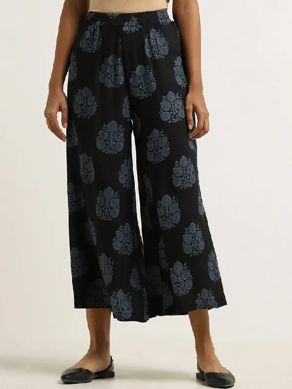 Relaxed Style Utsa Indigo Printed Palazzos