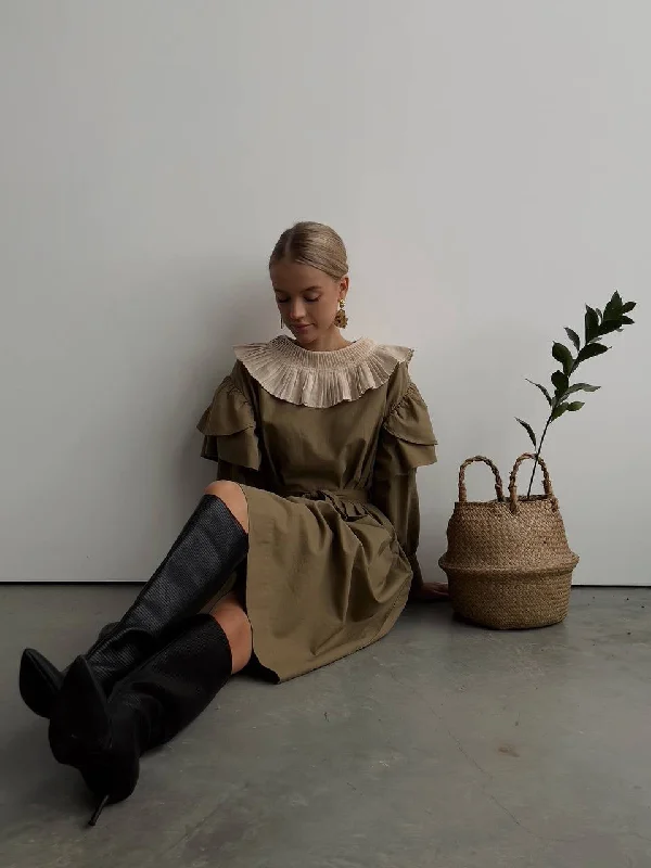 Minimalism Olive Green Dress with Pleated Collar