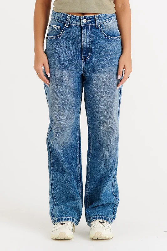 Energetic Dad Jean Washed Blue