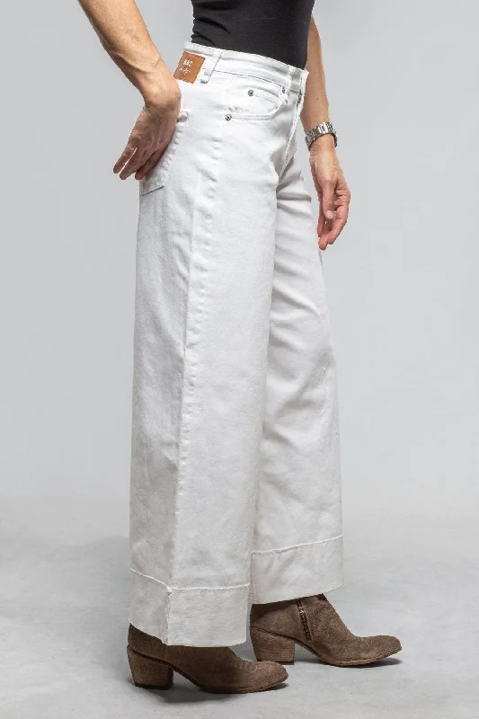 Personalized Outfit MAC Nevada Super Wide Rigid Cotton In White