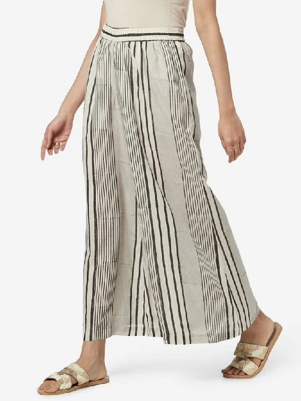 Trendy And Casual Zuba Black Striped Palazzos