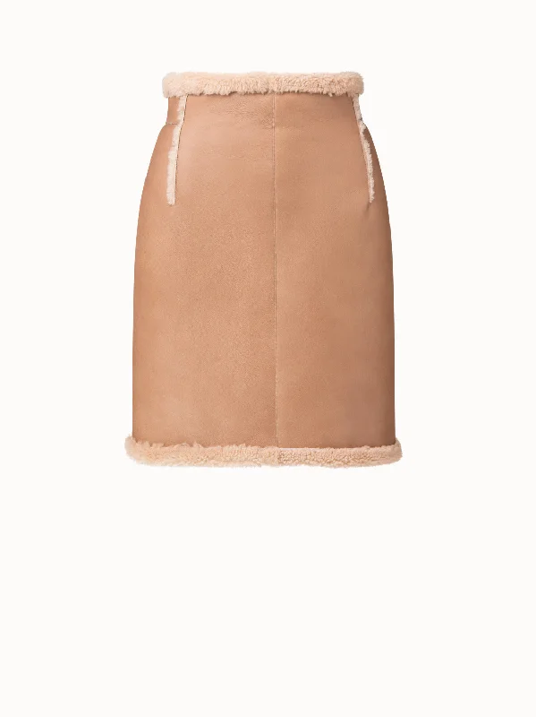 Cozy Fit Wear Reversible Shearling Short Skirt