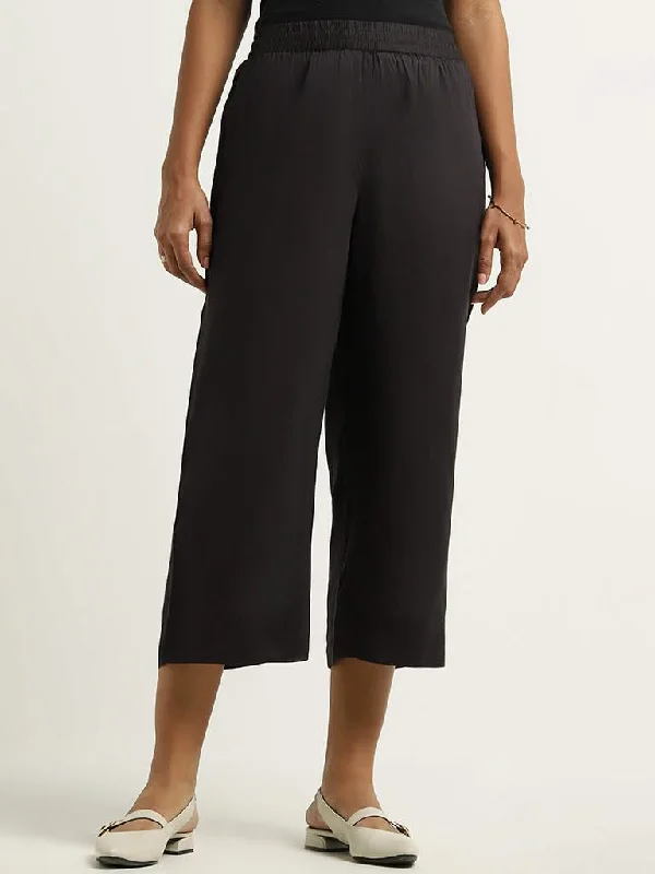Printed Patterns Zuba Black Mid-Rise Palazzos